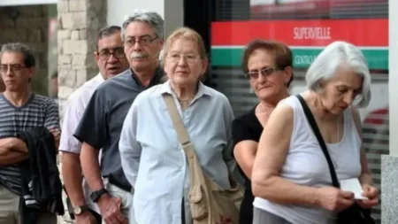 Reforma jubilatoria: opositores no alcanzaron unificar proyectos y solicitaron nueva sesión Reforma 1 - 2