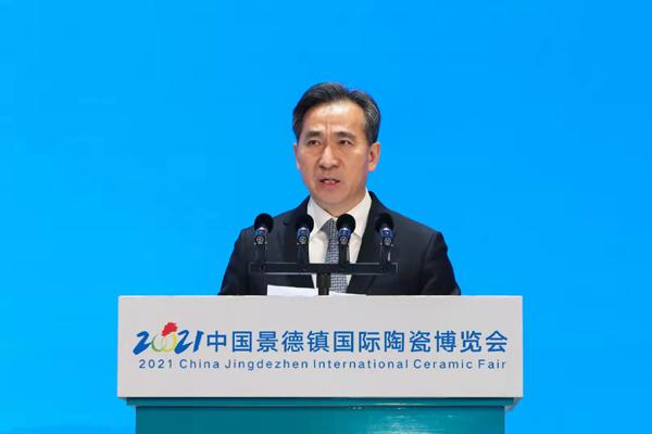 Una misión comercial de China visitará Argentina para evaluar inversiones 1 Ren Hongbin, secretario del Partido Comunista Chino