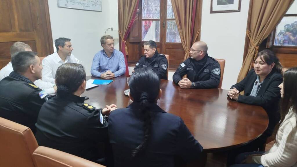 El IPS y la Policía de Misiones firmaron un histórico convenio médico-asistencial IPS