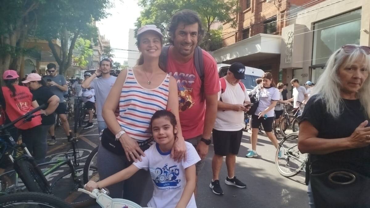 Cientos de corazones solidarios se unieron en la 25ª bicicleteada del Roque González 16 bicicleteada solidaria roque gonzalez 8 - 15