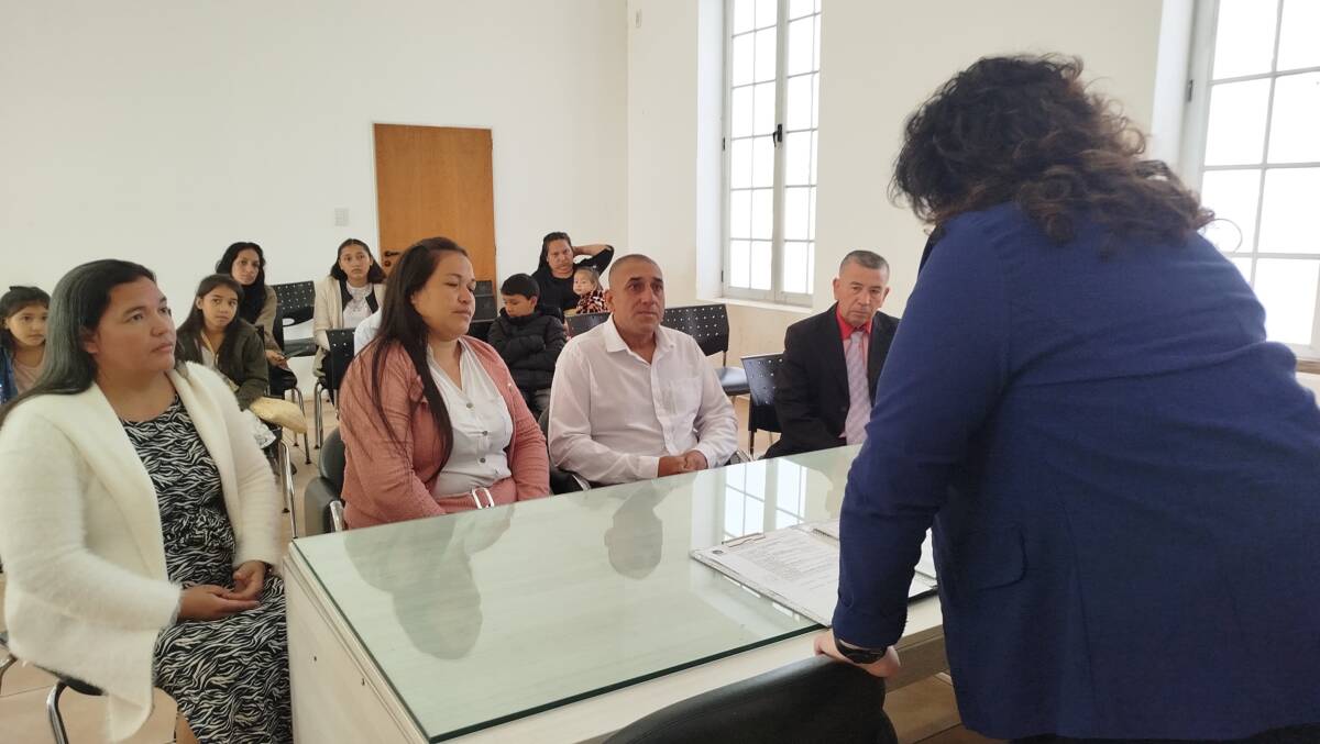 Jesica y Sandro, la pareja que eligió el martes 13 para sellar su amor en Misiones 7 casamiento martes 13 4 - 6
