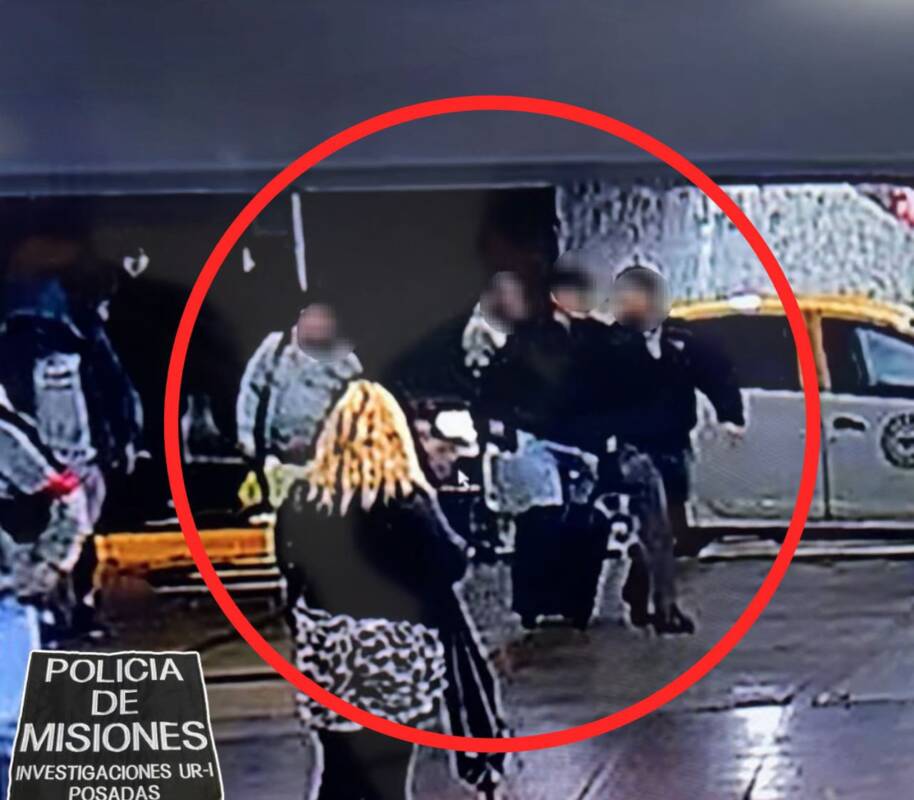 Los sospechosos del robo al Casino Club de Posadas captados por las cámaras de seguridad