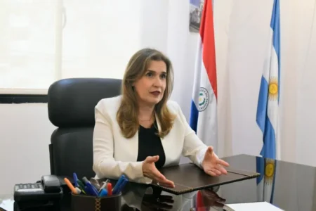 Reforma migratoria: “Cada país es libre de definir su política y cómo recibe a los extranjeros” consul - 2