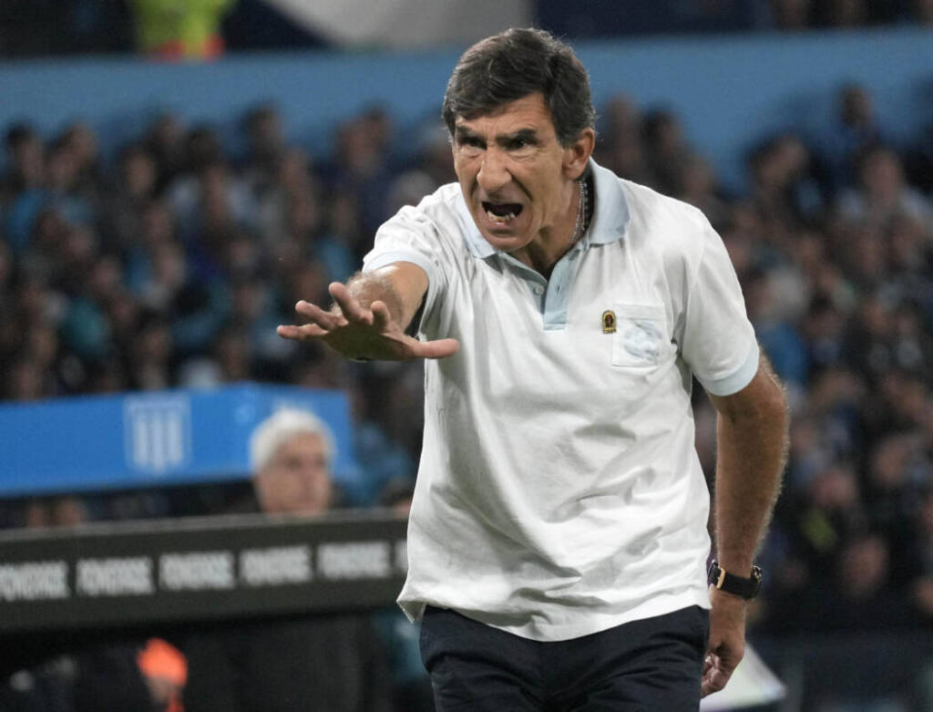 Racing quedó eliminado por Platense de la Liga Profesional de Fútbol costas - 2