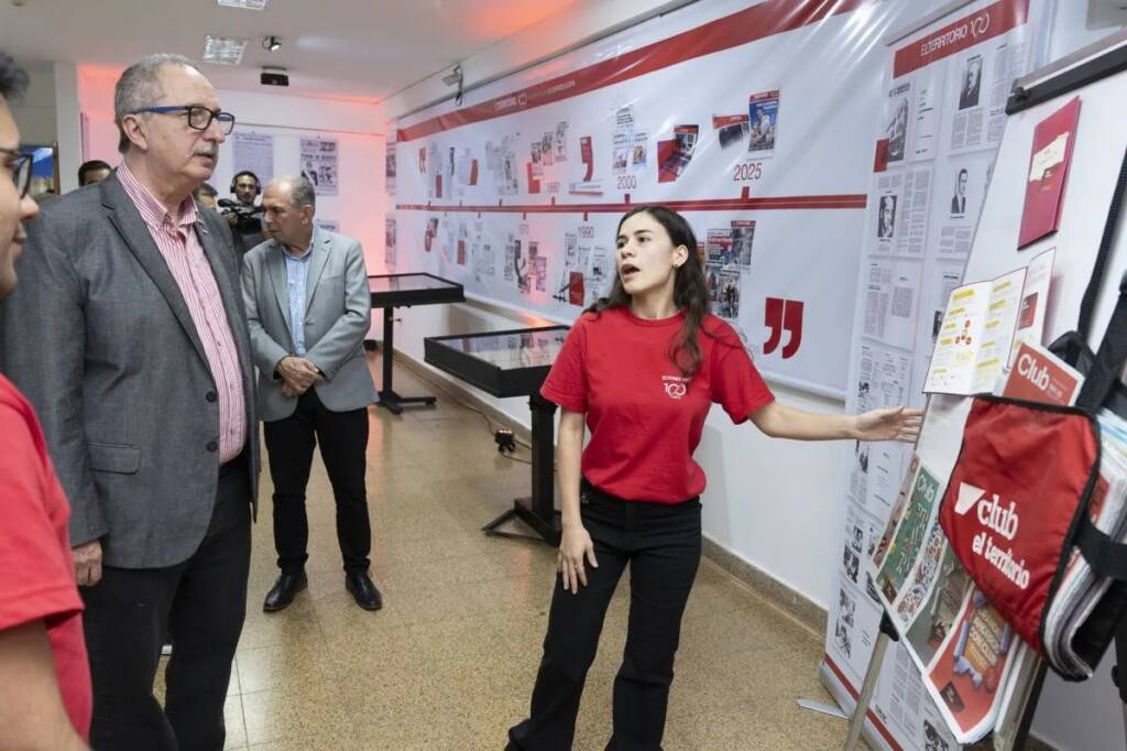“100 años, Miles de Voces”: el diario El Territorio inauguró una muestra histórica 2 Hasta el 6 de junio se podrá visitar la muestra por los 100 años del diario El Territorio