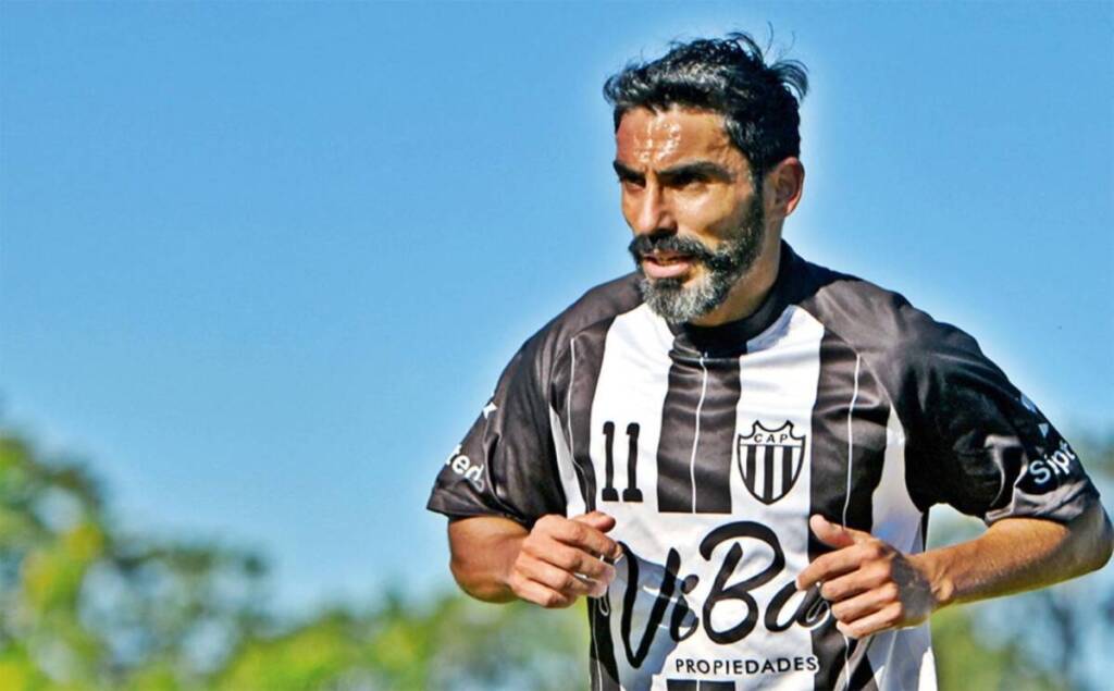 Juan Eluchans: "No soy ni peronista ni radical", y un pedido a Javier Milei 6 Con una trayectoria reconocida en el fútbol profesional, Eluchans sostuvo que su ingreso a la política no responde a una ideología rígida, sino a una vocación de servicio