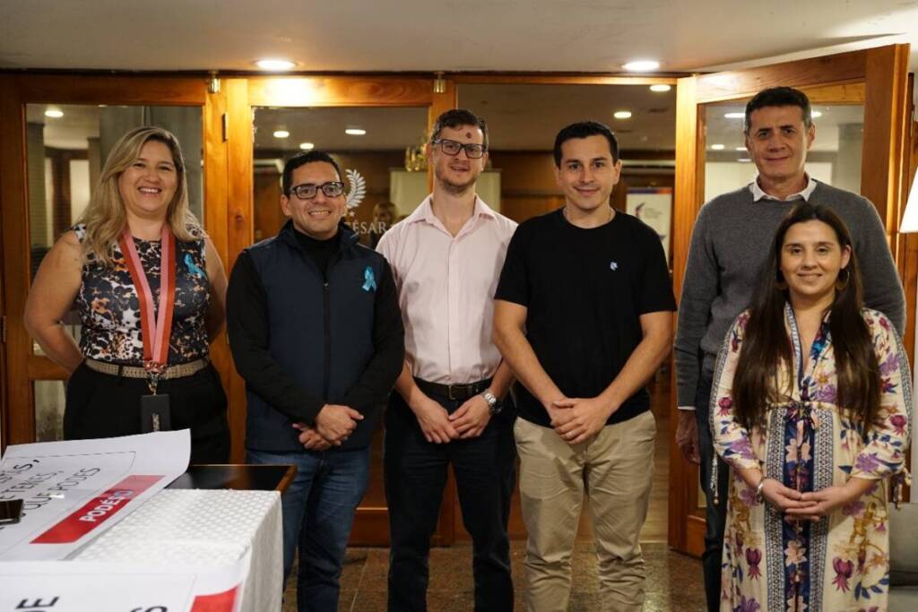 Macias y Chini impulsaron una jornada clave para emprendedores en Posadas 2 disertantes
