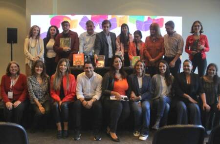 Autores misioneros llevaron sus obras a la Feria Internacional del Libro feria del libro misioneros 1 - 6