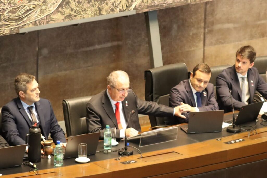 Qué dice el informe escrito que Passalacqua dejó a los diputados misioneros passalacqua