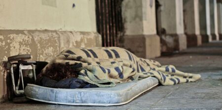 Puerta por puerta: Misiones mapea su vulnerabilidad en las calles homeless people - 3