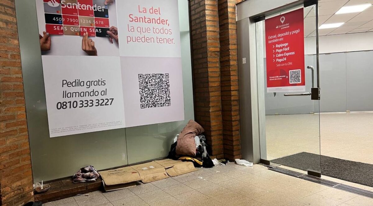 Patrullas del frío: refuerzan ayuda en las calles de Posadas 2 Patrullas del frío: refuerzan ayuda en las calles de Posadas