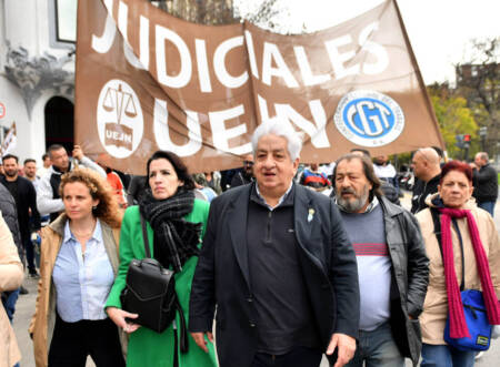 Mañana viernes 16 habrá paro nacional de la UEJN en la Justicia Federal reforma laboral argentina