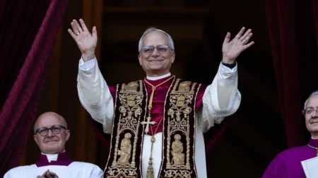 Padre Marcelo y el nuevo Papa: “es una alegría enorme para la Iglesia y el mundo” leon xiv nuevo papa directo primeras palabras robert francis prevost reacciones ultima hora 96 - 4