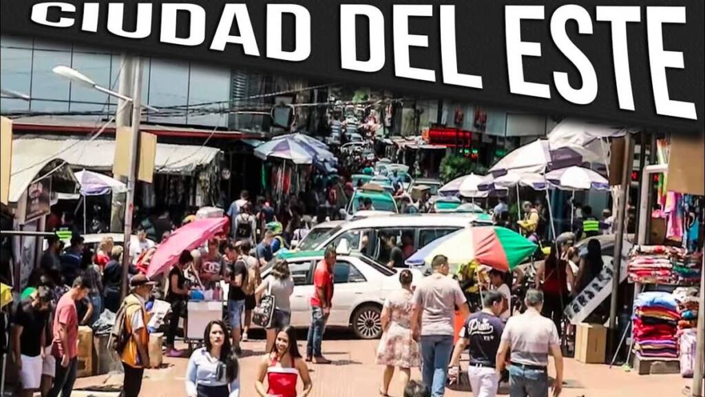 Ciudad del Este, en Paraguay, era el destino final de la ropa incautada por Aduanas