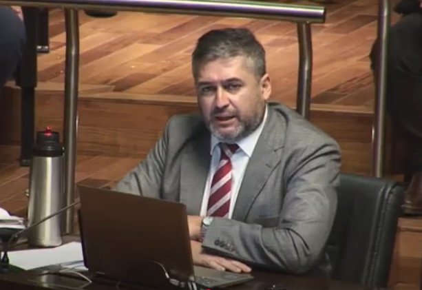 Mela comparó a radicales que le pidieron su banca con el colaboracionismo nazi 4 mela2 - 3