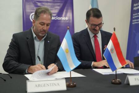 Implementarán desde agosto control migratorio integrado entre Posadas–Encarnación migraciones - 4