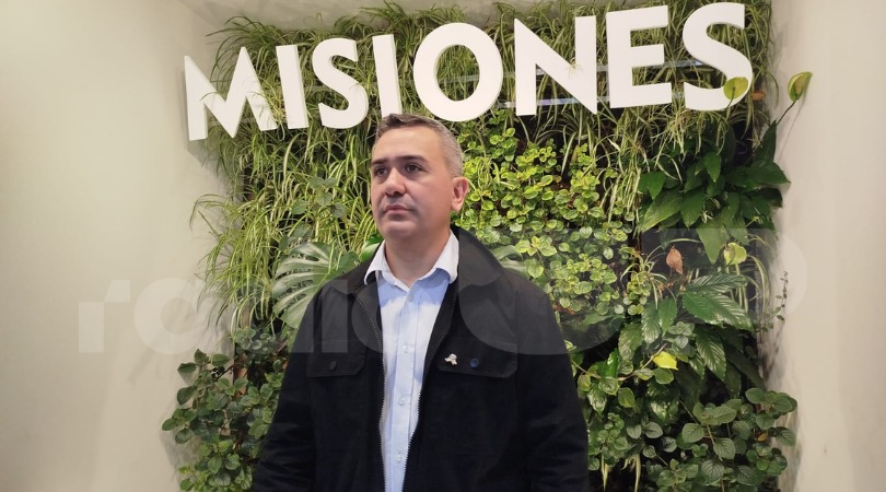 Día Internacional del Té: brindis con sabor misionero 9 El ministro de Turismo de la provincia de Misiones, José María Arrúa