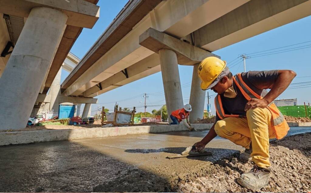 Meza afirmó que Misiones aumentó 60% su presupuesto social por la salida de Nación y alertó por emprendedores en riesgo 8 El sector de la construcción en Misiones enfrenta un escenario de baja actividad por la falta de inversión en infraestructura.
