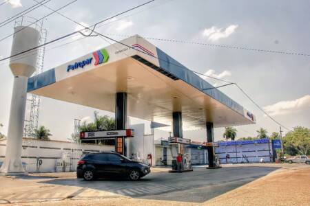 Paraguay bajó los combustibles y la diferencia con Misiones llega hasta los 402 pesos por litro petropar estacion servicio - 7