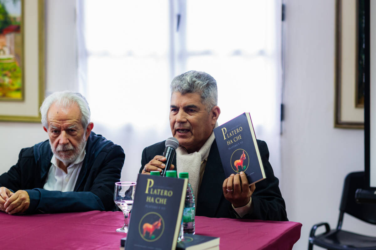“Me encontré conmigo mismo”: Juan Ramón Fariña tradujo Platero y yo al guaraní 6 platero presentacion - 5