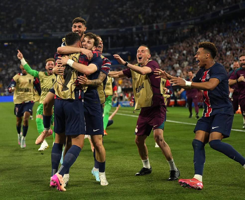 El Paris Saint-Germain aplastó 5-0 al Inter de Milán en la final disputada en Múnich y levantó por primera vez el trofeo más importante de Europa