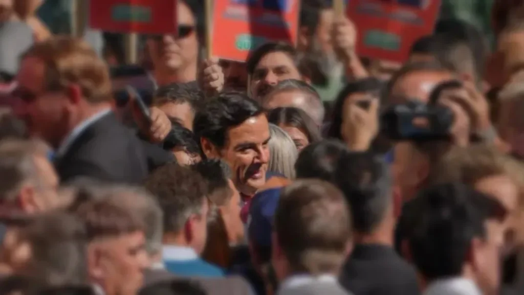 Lejos del guión porteño rovira - 1