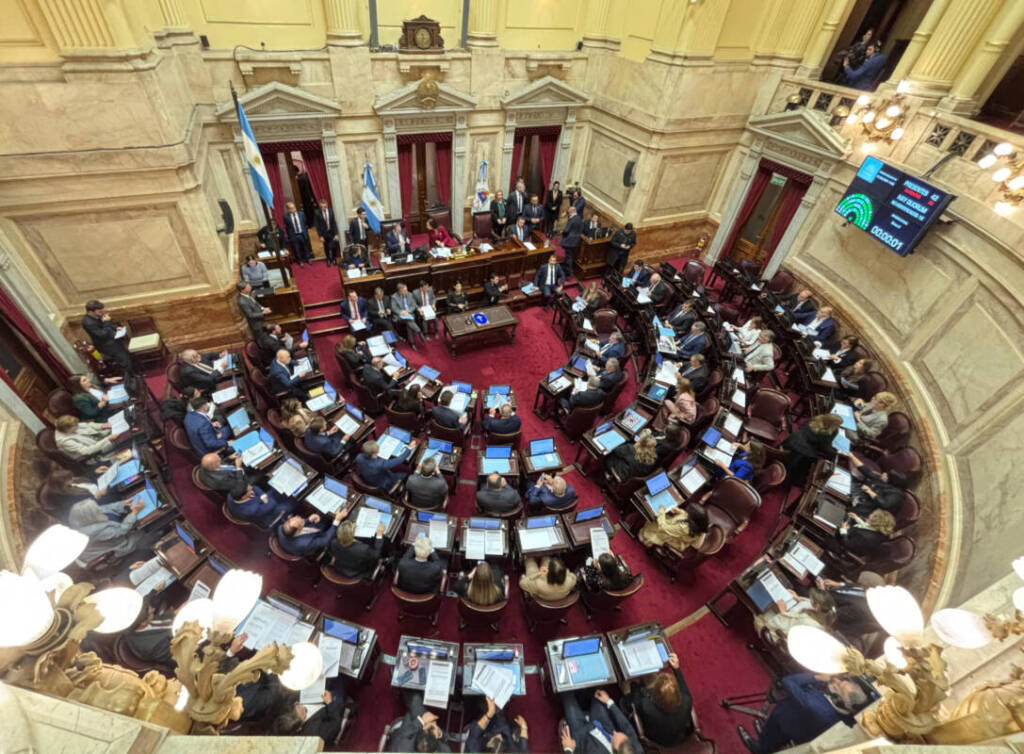 Senadores misioneros renunciaron al aumento de su dieta y se desmarcaron de la polémica 3 Los senadores nacionales de la mayoría de los bloques renunció al aumento de la dieta