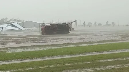 Histórico temporal azota Santa Fe: una víctima fatal y más de 100 evacuados temporal santa fe 2 - 1