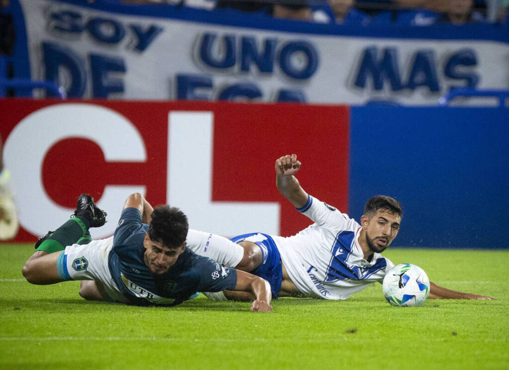 Copa Libertadores: goleada de Vélez ante San Antonio Bulo Bulo 4 velez san antonio2 - 3