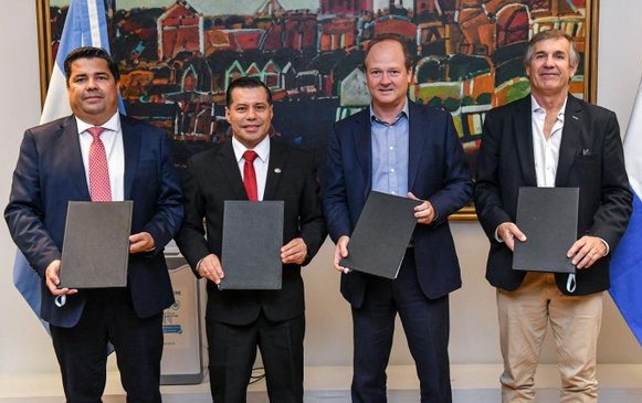 Argentina y Paraguay firmaron un acuerdo sobre Yacyretá 3 yacyreta - 2