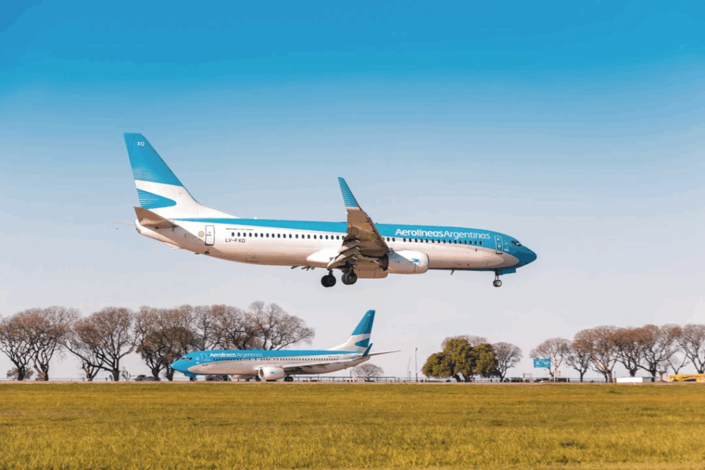 Nuevo paro de pilotos de Aerolíneas Argentinas afectará a más de seis mil pasajeros este martes 2 Paro