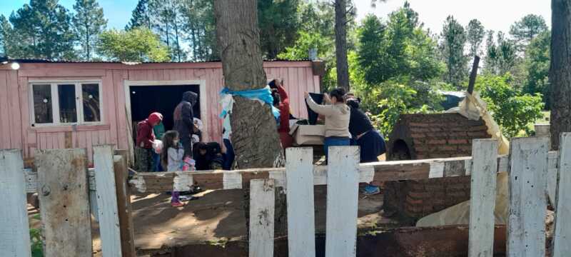 “Tu abrigo me abriga”: la campaña con gesto solidario en Posadas 4 Campaña