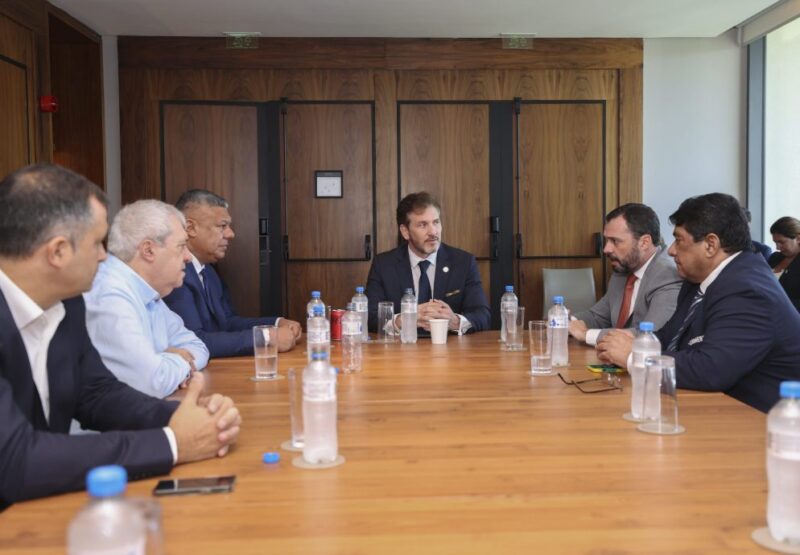 Domínguez reelecto como presidente de Conmebol hasta 2031 3 Domínguez