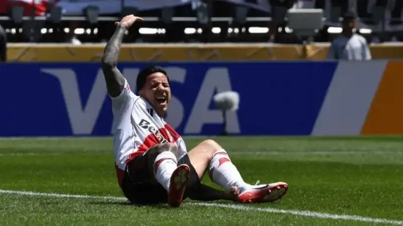 Preocupación en River: Driussi se lesionó tras marcar ante Urawa River llega a esta instancia con confianza en su juego, pero el golpe anímico y estratégico por la baja de Driussi genera incertidumbre.