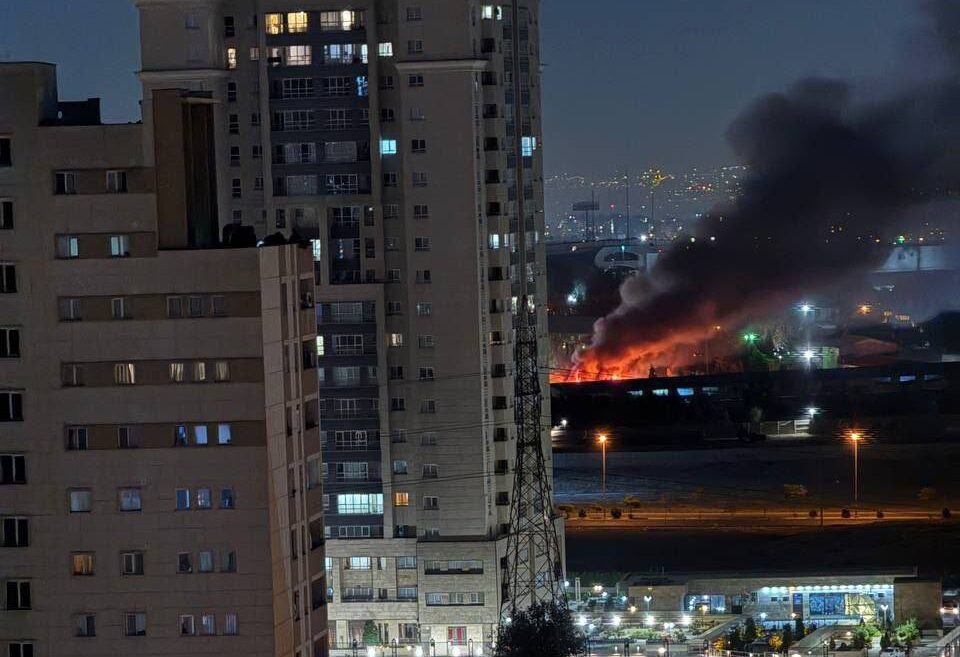 ¿Por qué Israel atacó a la élite de Irán? 5 Israel lanzó un ataque preventivo contra Irán y activó el estado de emergencia en todo el país ante la inminente amenaza de represalias.