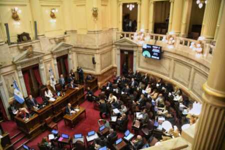 La oposición fuerza una sesión en el Senado que le puede costar mucho al Gobierno Senado sesión - aumento jubilados