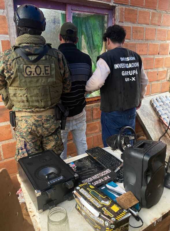 El operativo contó con la participación de la División Investigaciones de Garupá, Drogas Peligrosas de Candelaria