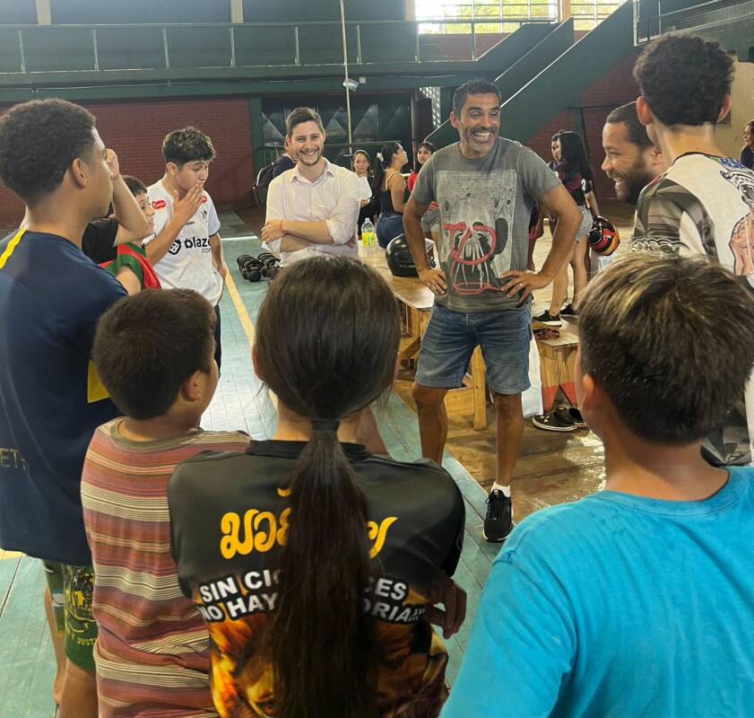 Juan Eluchans: "No soy ni peronista ni radical", y un pedido a Javier Milei 5 Para Juan Eluchans, el deporte no solo es una vocación, sino una herramienta de transformación social. “Siempre fue un objetivo sacar a los chicos de la droga, y el deporte salva vidas”, sostuvo con convicción.