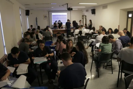 Analis Herrera: formar médicos integrales desde la residencia en Medicina General y Familiar Madariaga residentes 3 - 4