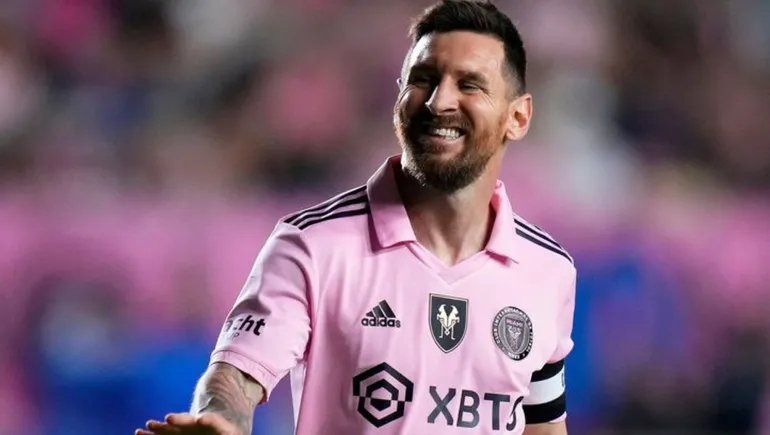 Lionel Messi se retiró del entrenamiento con una molestia y es duda ante Porto 2 Messi