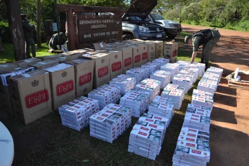 Desbaratan tráfico de cigarrillos en Misiones: gendarmes secuestran 21 mil paquetes Misiones