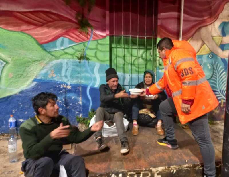 Operativo en Red en Misiones: cómo dar aviso por personas afectadas por el frío 3 Este operativo en red se pone en marcha cada vez que se pronostican mínimas bajas, con el objetivo de evitar situaciones de riesgo sanitario, social y humano.