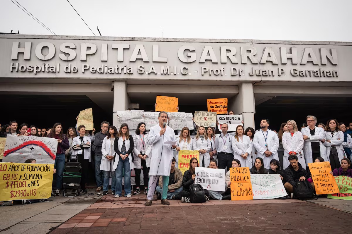 Conflicto en el Garrahan: los gremios rechazaron el aumento e irán a asamblea 3 WhatsApp Image 2025 06 02 at 08.49.40 1 - 2