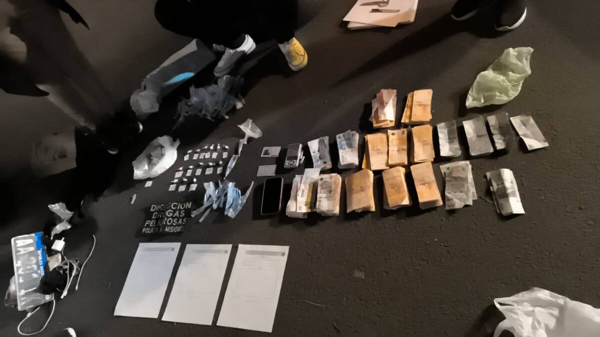 Narcomenudeo en Posadas: cayó un “pasa-mano” con 6 millones en cocaína 2 WhatsApp Image 2025 06 02 at 10.35.04 1 - 1