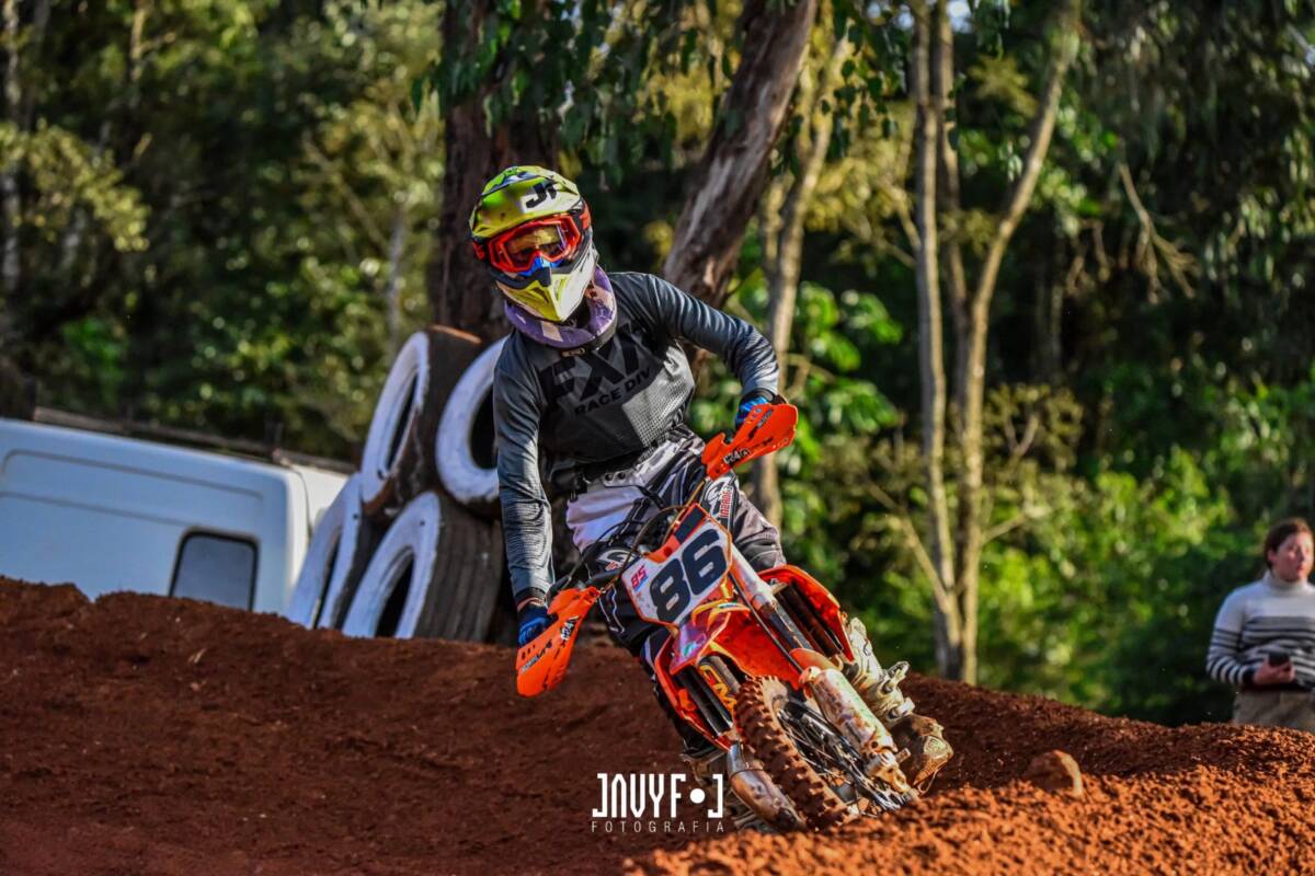 San Vicente recibió la 4ta fecha del Misionero de Motocross 7 WhatsApp Image 2025 06 05 at 07.55.16 3 - 6