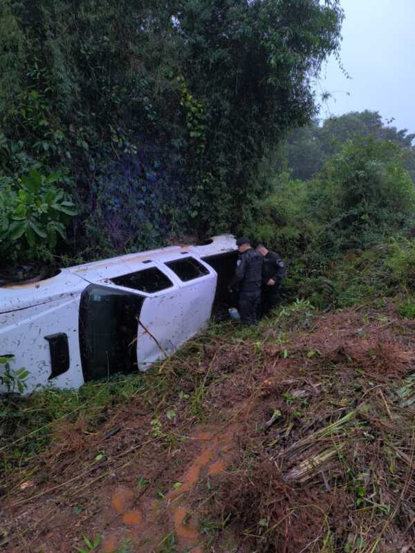 Despiste en Ruta 14: un hombre sufrió lesiones y permanece en observación 2 WhatsApp Image 2025 06 19 at 10.05.52 1 - 1