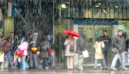 Tras 18 años, la nieve pinta Buenos Aires: qué localidades se vieron sorprendidas por el fenómeno Nieve en Buenos Aires