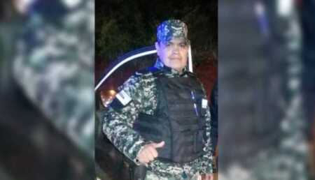 policía Adolfo Guirula