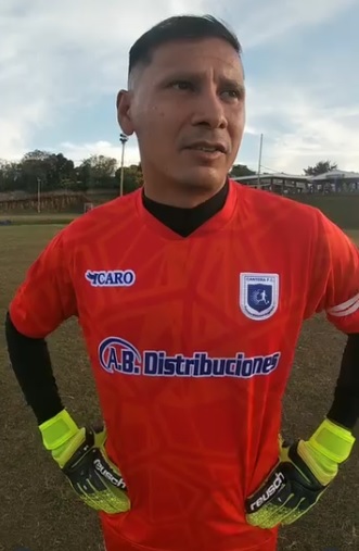 Formar arqueros es formar carácter: la visión de Alejandro Saucedo en su día 2 Alejandro Saucedo, ex arquero de La Cantera y hoy formador de arqueros en Misiones