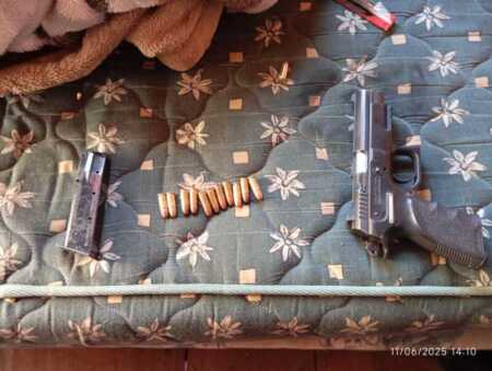 Secuestraron armas en la guarida del criminal brasileño detenido por intento de robo en El Soberbio arma el soberbio - 4